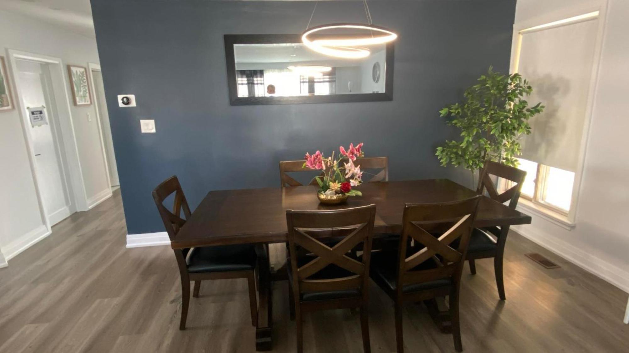 Spectacular 3 Bedroom 2 Wr House - Close To Airport Toronto Eksteriør billede